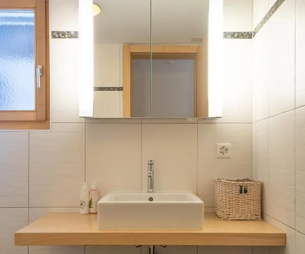 Jessica 2 Apartment *